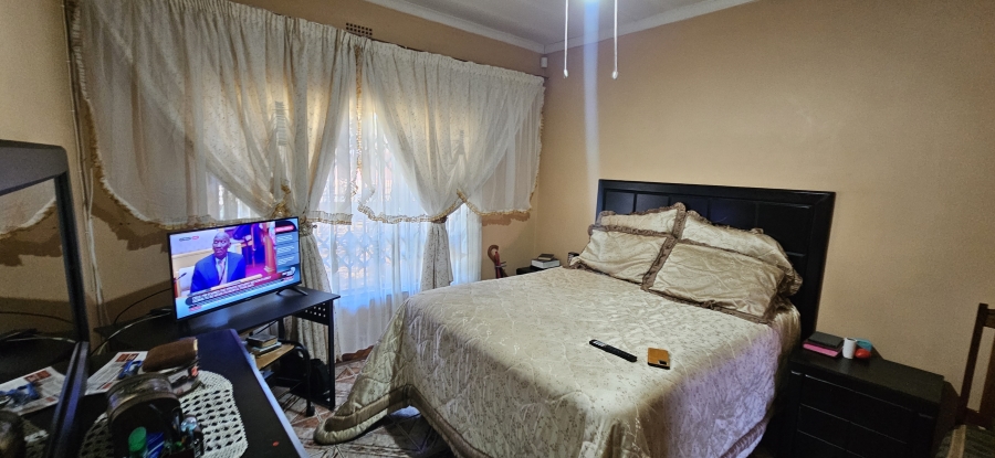 4 Bedroom Property for Sale in Carters Glen Northern Cape